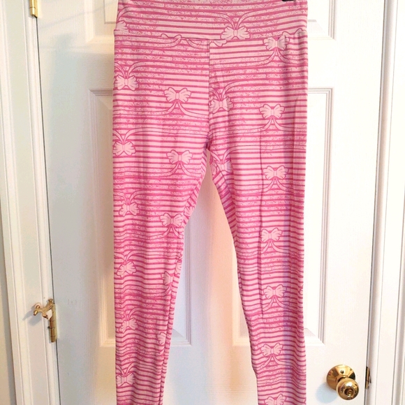 LuLaRoe Pants - *SALE* EUC Disney Lularoe OS Leggings